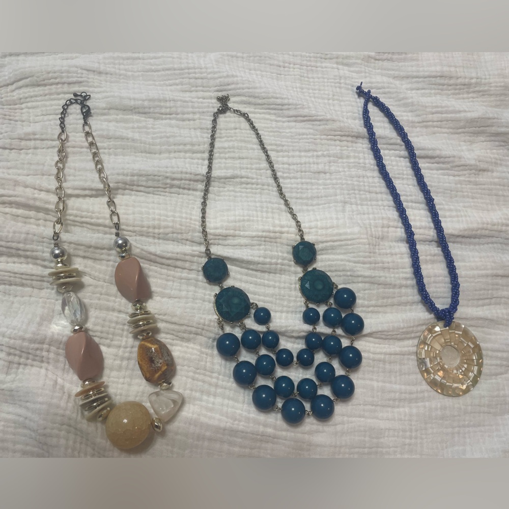 Elegant Blue and Silver Necklace Set of 3